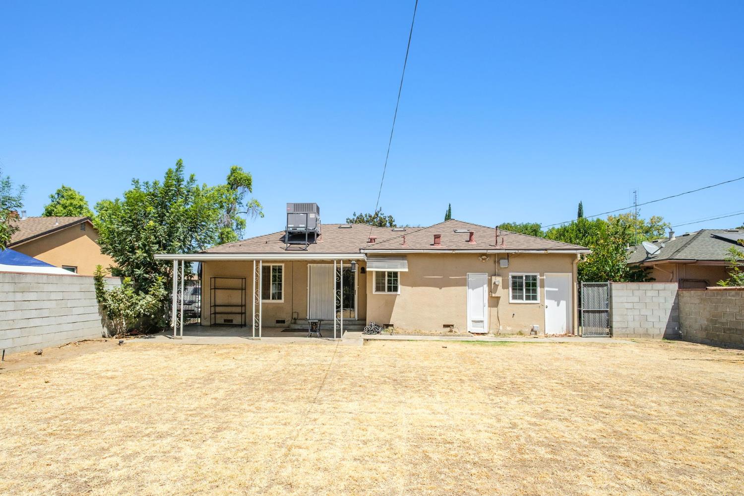 2968 E Terrace, Fresno, CA 93703