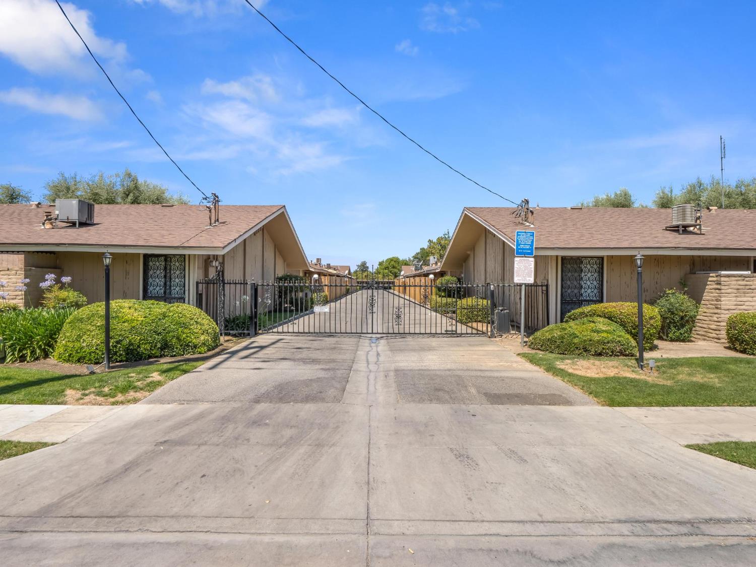 3749 N Fruit Ave #C, Fresno, CA 93705
