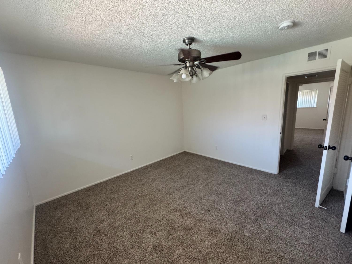3749 N Fruit Ave #C, Fresno, CA 93705