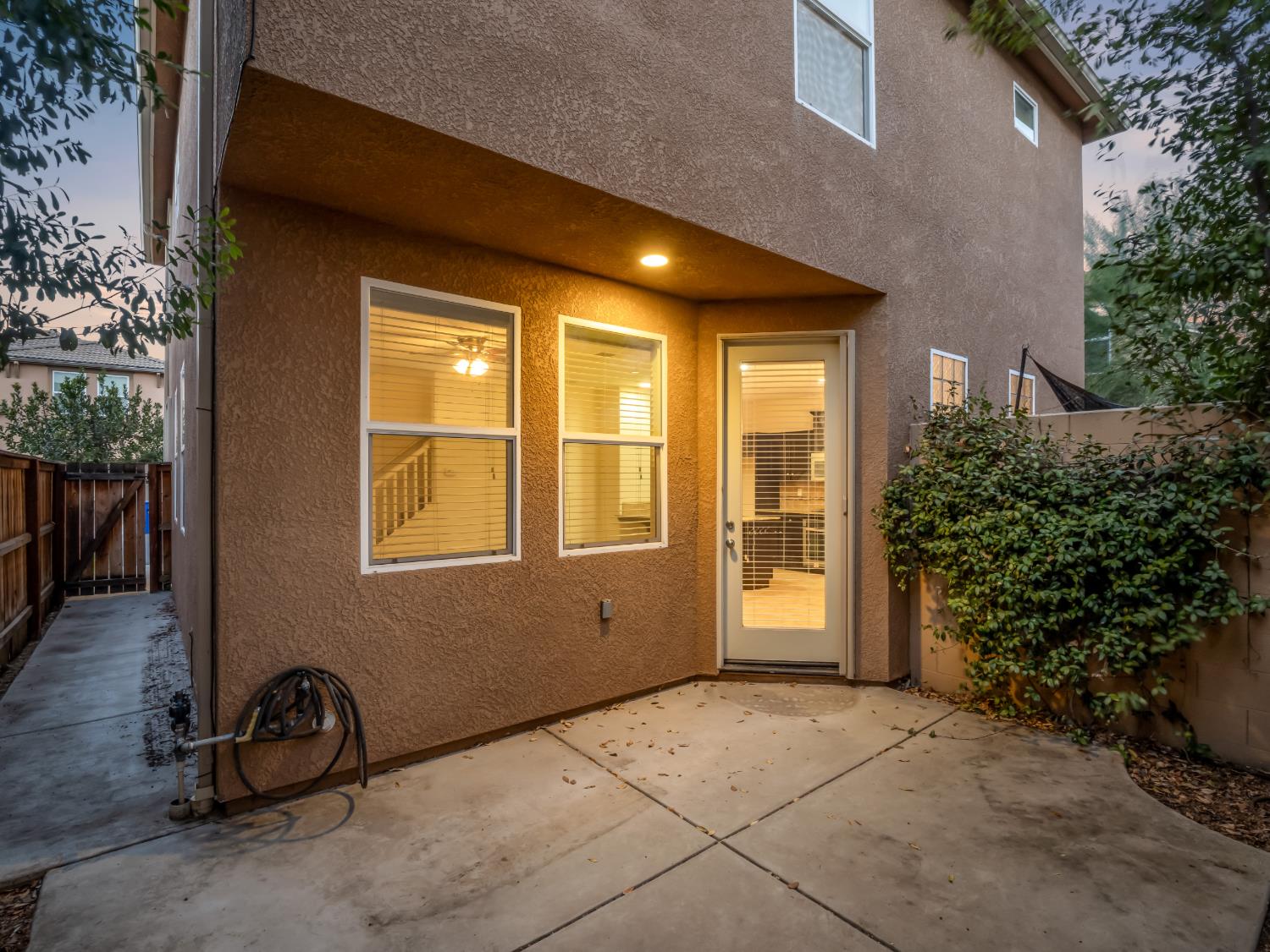 3243 W Nobility Dr, Fresno, CA 93711