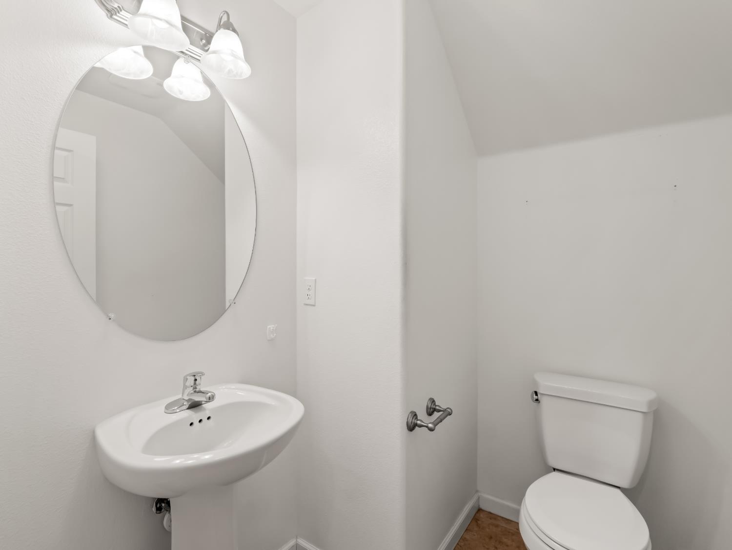 3243 W Nobility Dr, Fresno, CA 93711