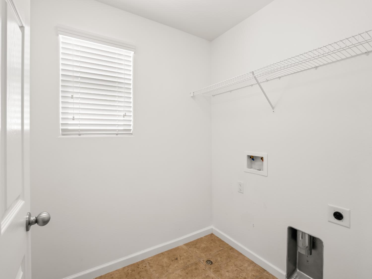 3243 W Nobility Dr, Fresno, CA 93711