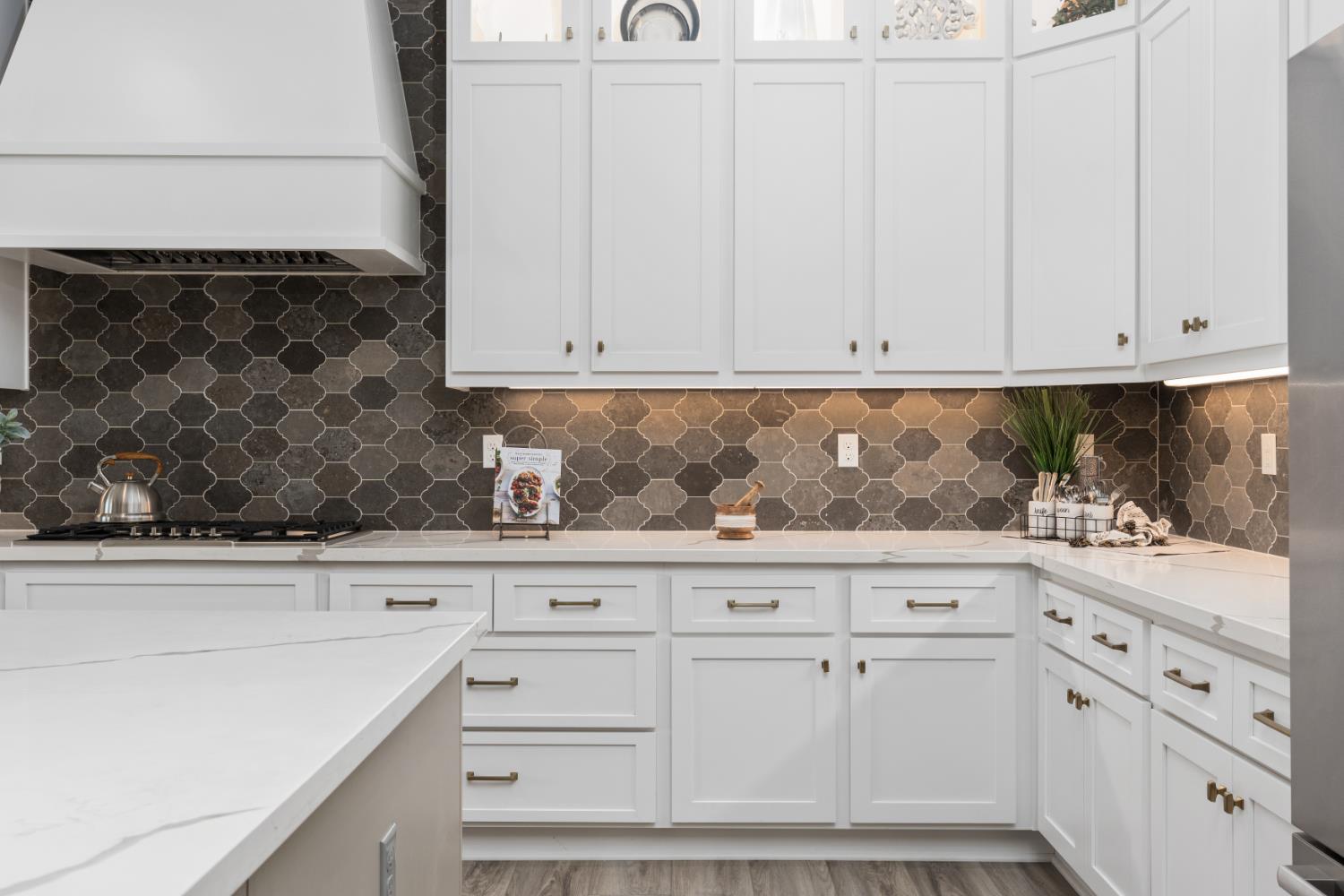 1681 N Shirley Ave, Clovis, CA 93619