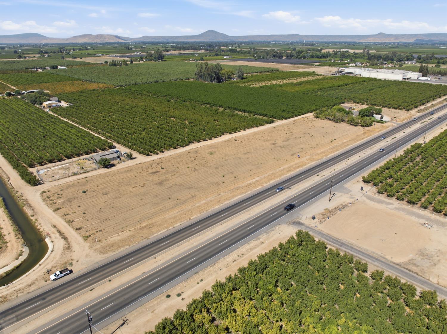 3448 Avenue 416, Reedley, CA 93654