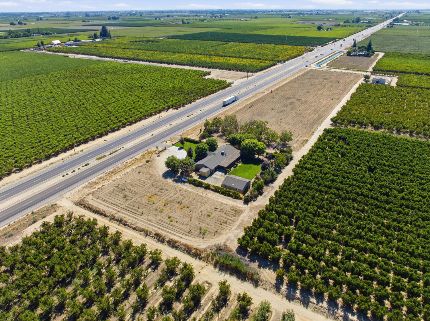 3448 Avenue 416, Reedley, CA 93654