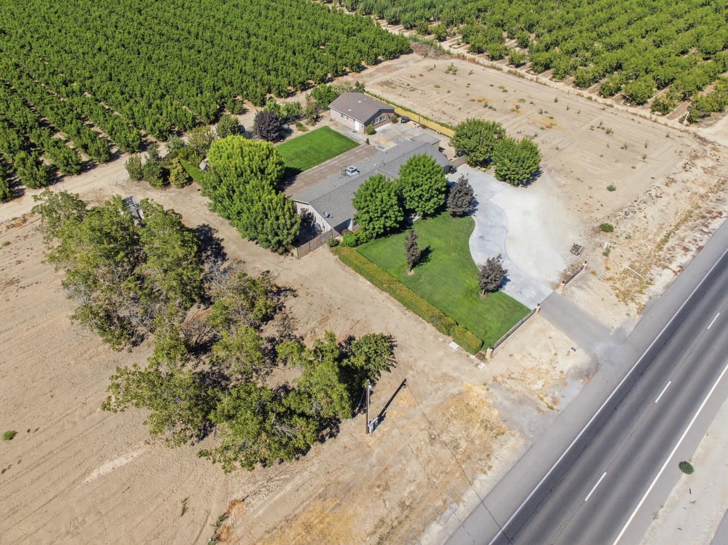 3448 Avenue 416, Reedley, CA 93654