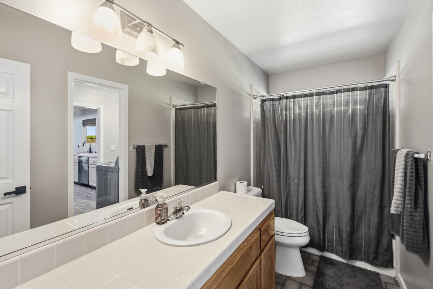 3448 Avenue 416, Reedley, CA 93654