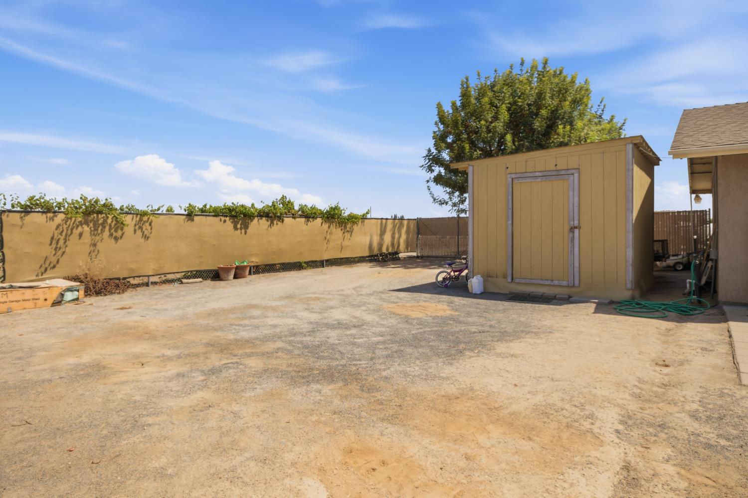 3448 Avenue 416, Reedley, CA 93654