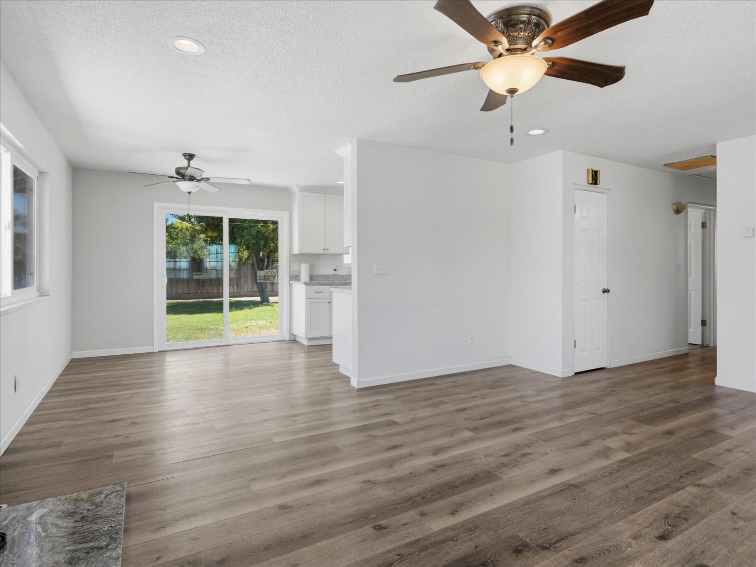 5358 E Tyler Ave, Fresno, CA 93727