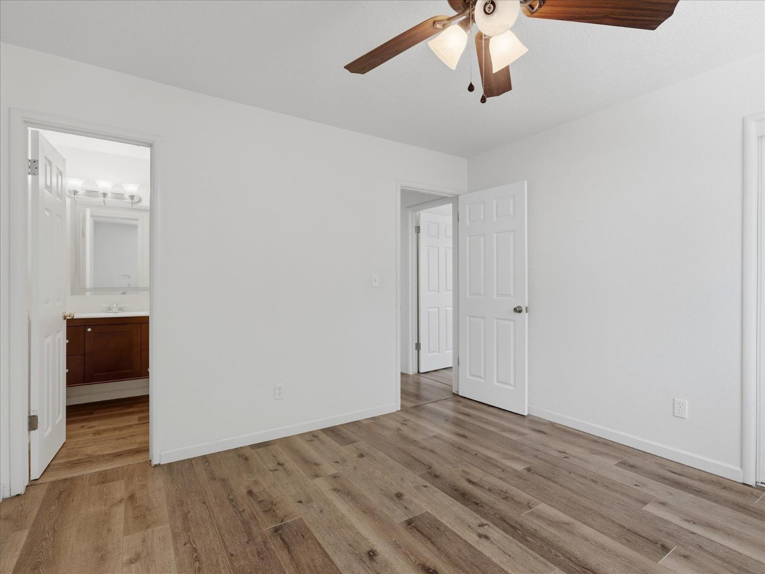 5358 E Tyler Ave, Fresno, CA 93727