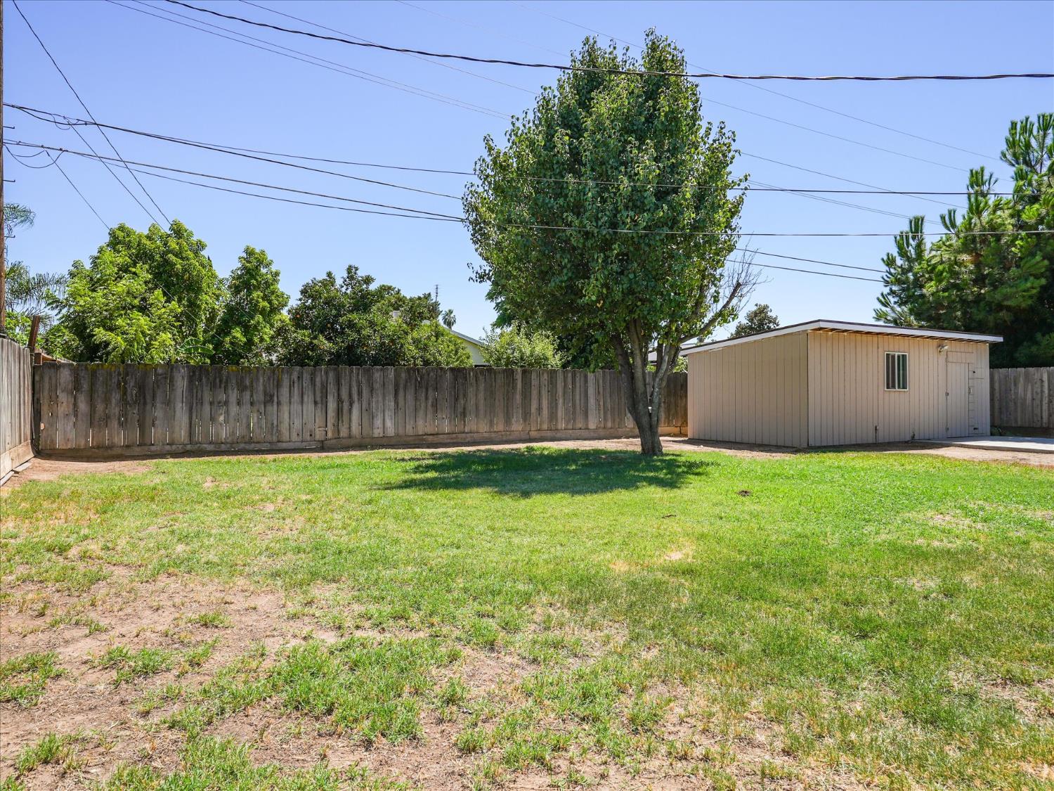 5358 E Tyler Ave, Fresno, CA 93727