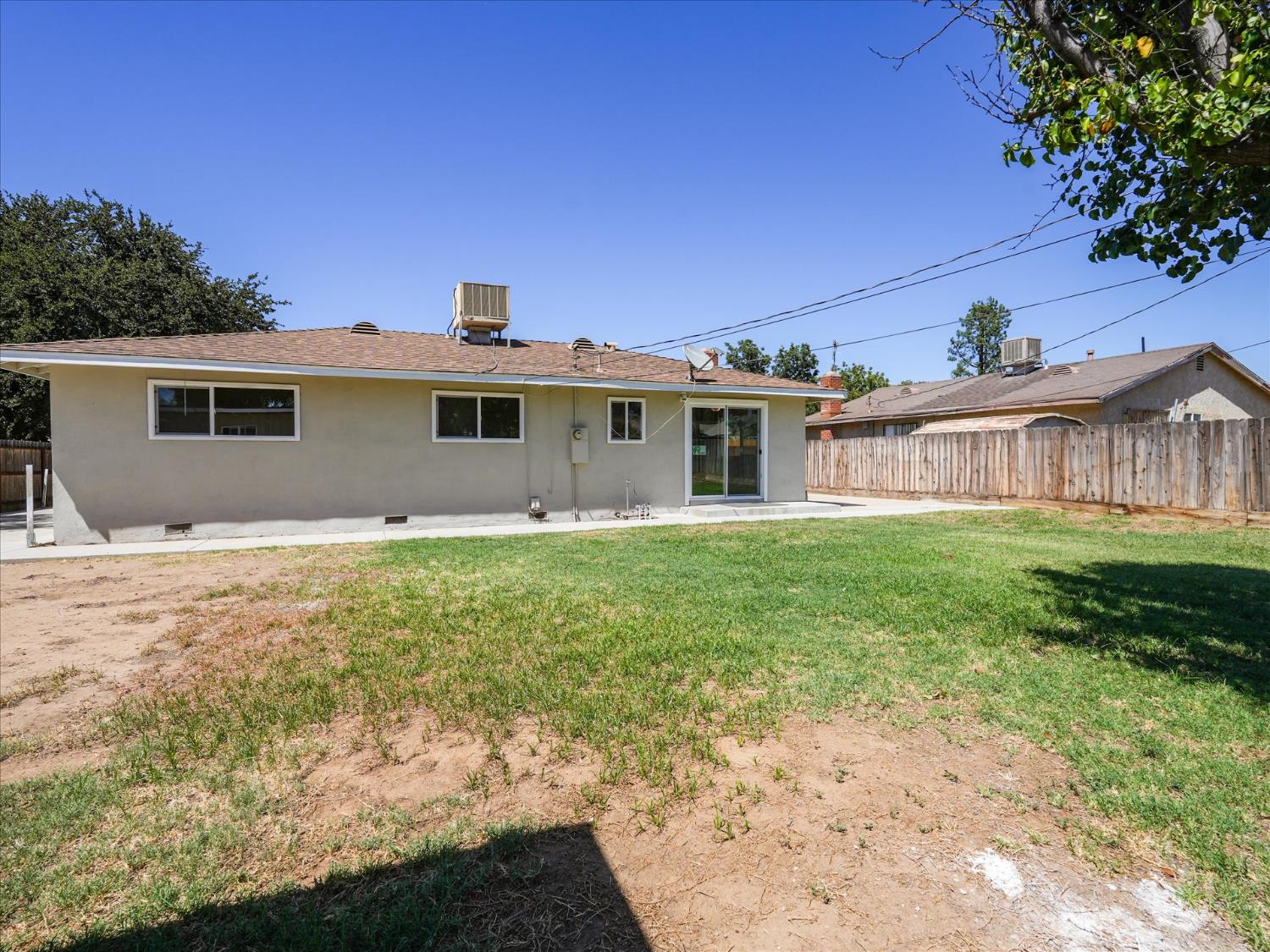 5358 E Tyler Ave, Fresno, CA 93727