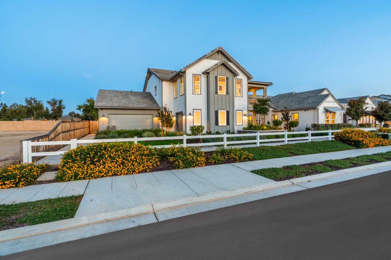 1691 Shirley, Clovis, CA 93619