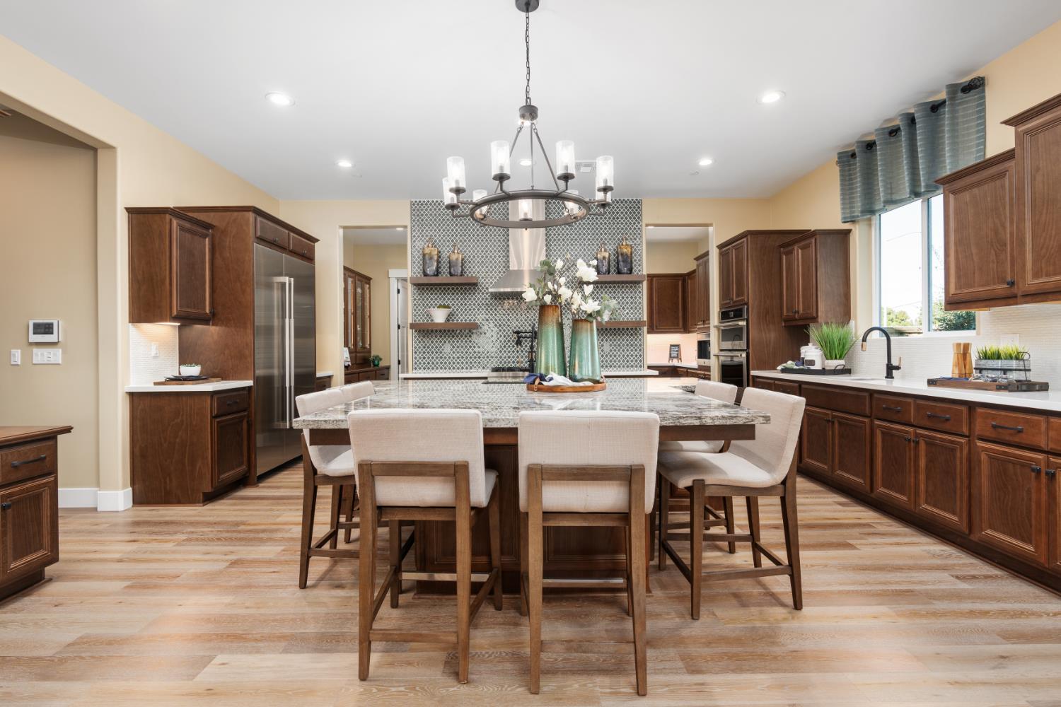 1691 Shirley, Clovis, CA 93619