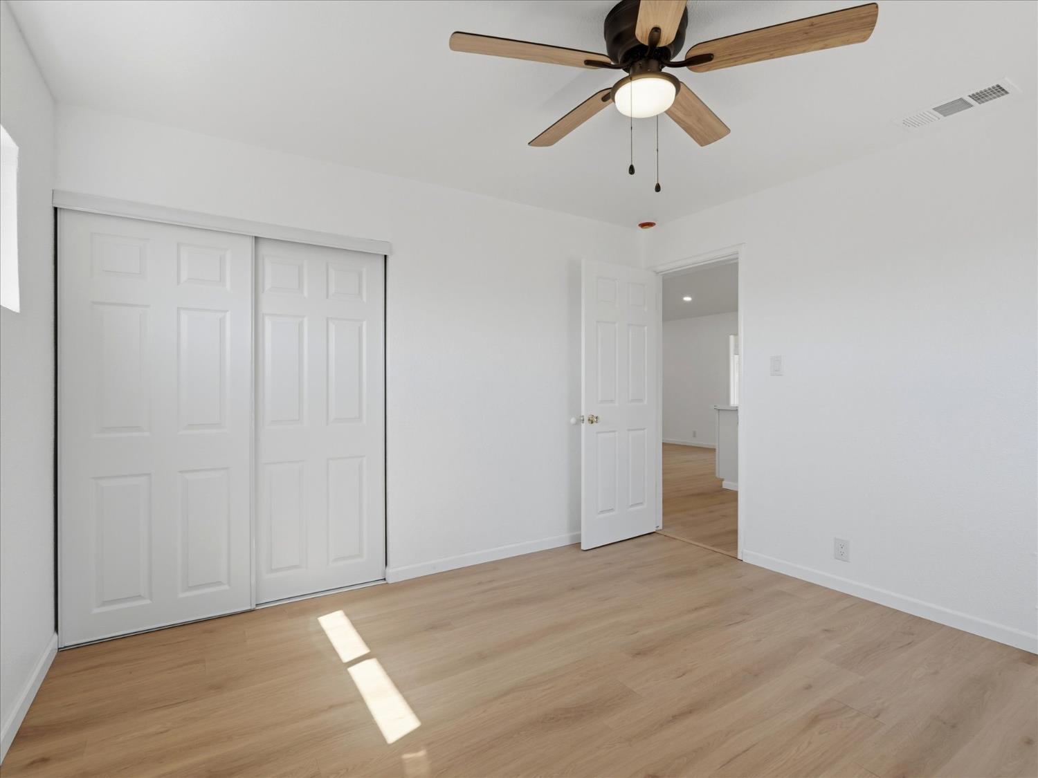 65 E Calimyrna Ave, Fresno, CA 93710
