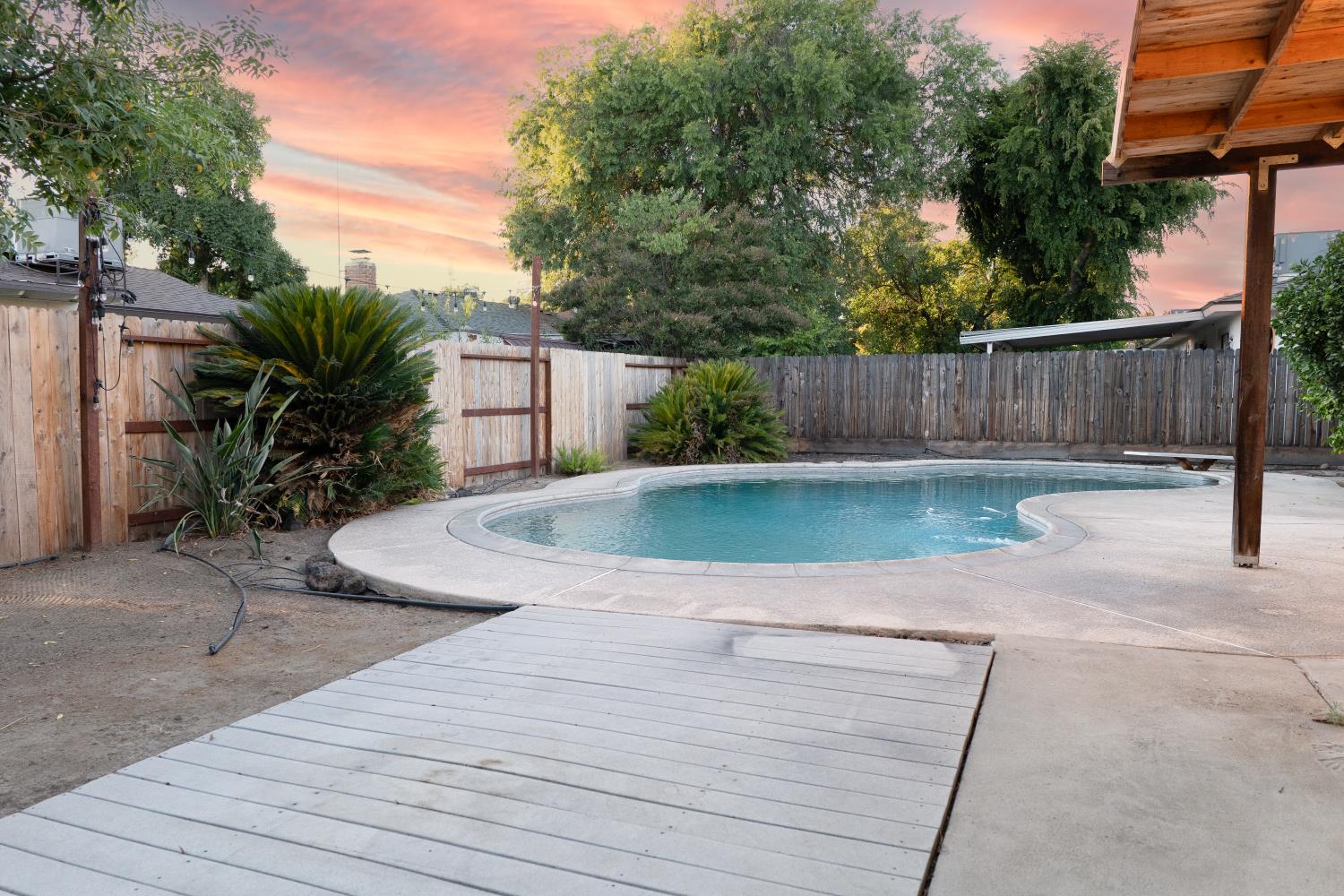 4507 N John Albert Ave, Fresno, CA 93726