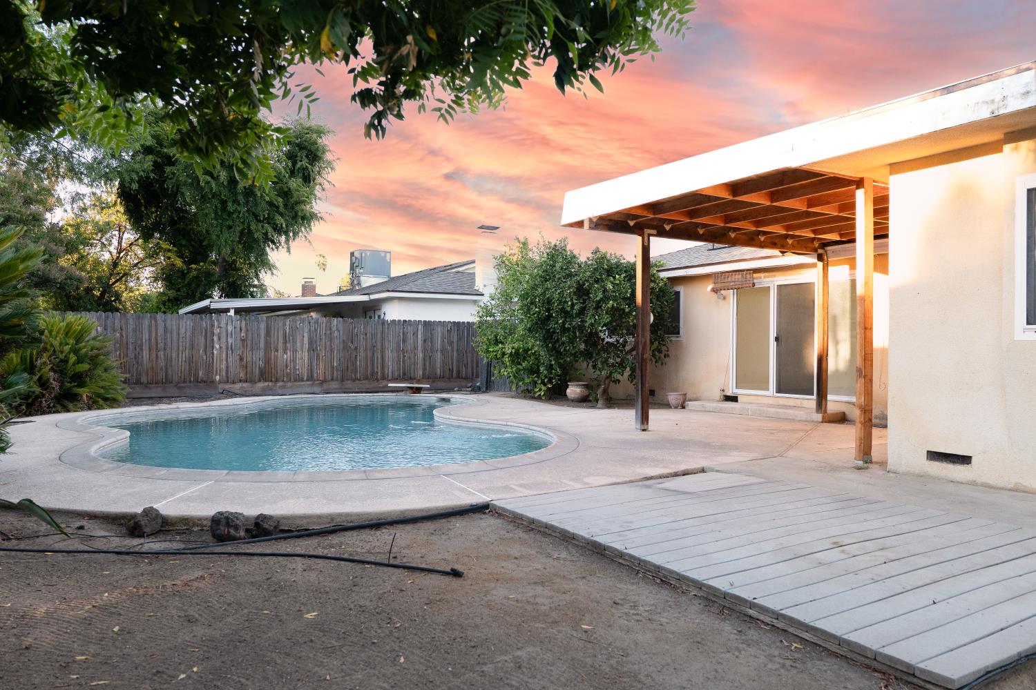 4507 N John Albert Ave, Fresno, CA 93726