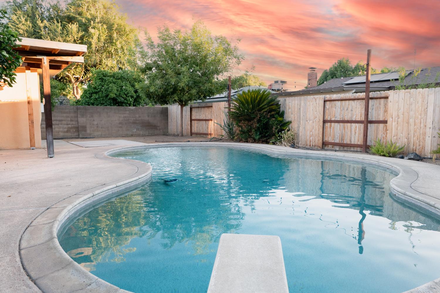 4507 N John Albert Ave, Fresno, CA 93726