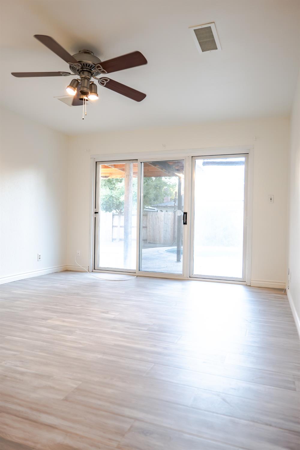 4507 N John Albert Ave, Fresno, CA 93726