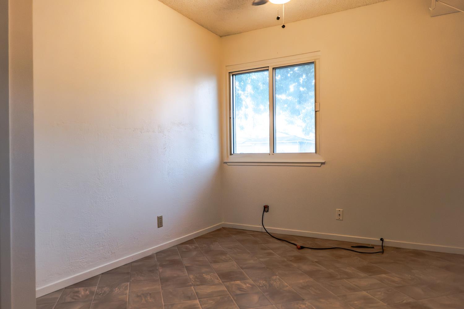 4507 N John Albert Ave, Fresno, CA 93726