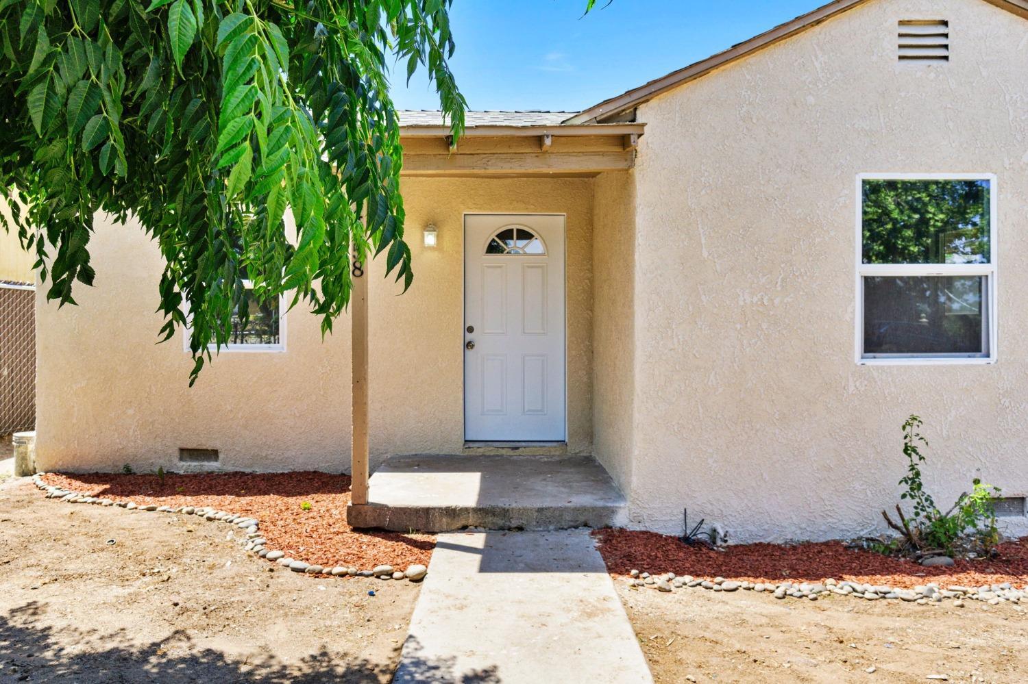 4758 E Montecito, Fresno, CA 93702