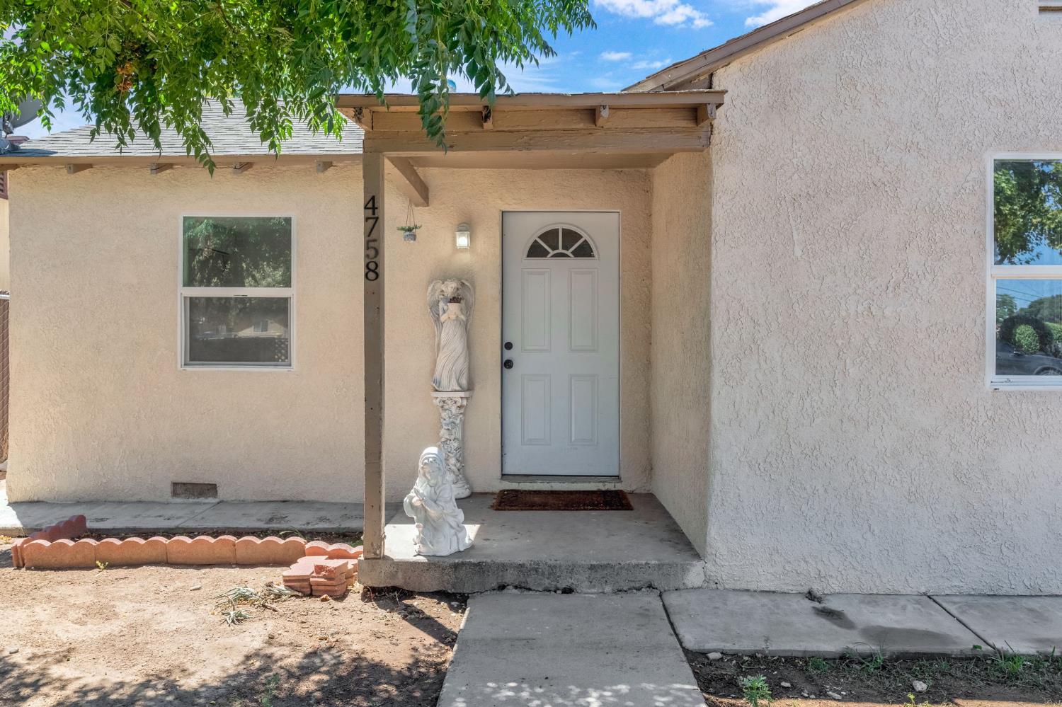 4758 E Montecito, Fresno, CA 93702