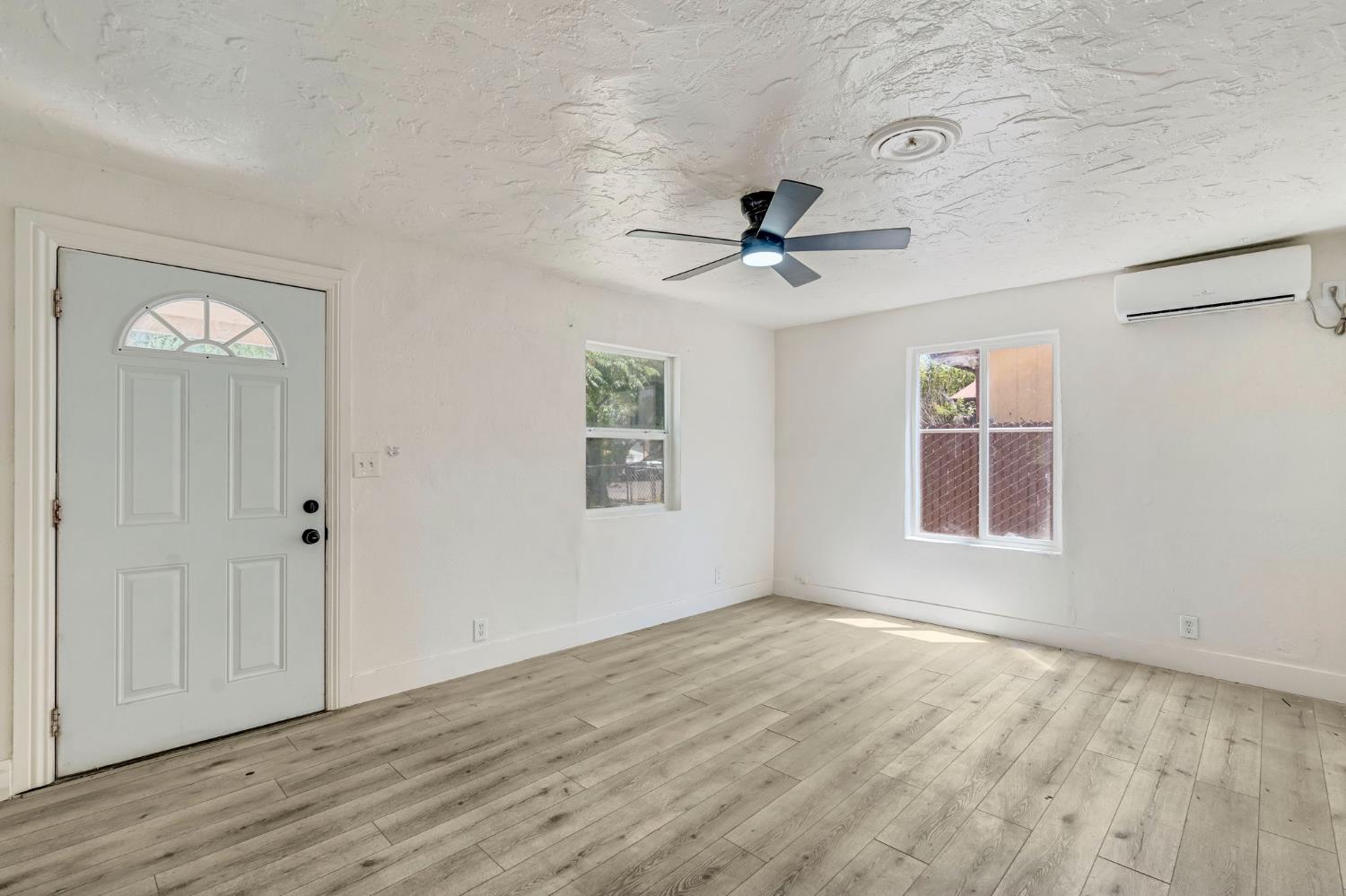 4758 E Montecito, Fresno, CA 93702