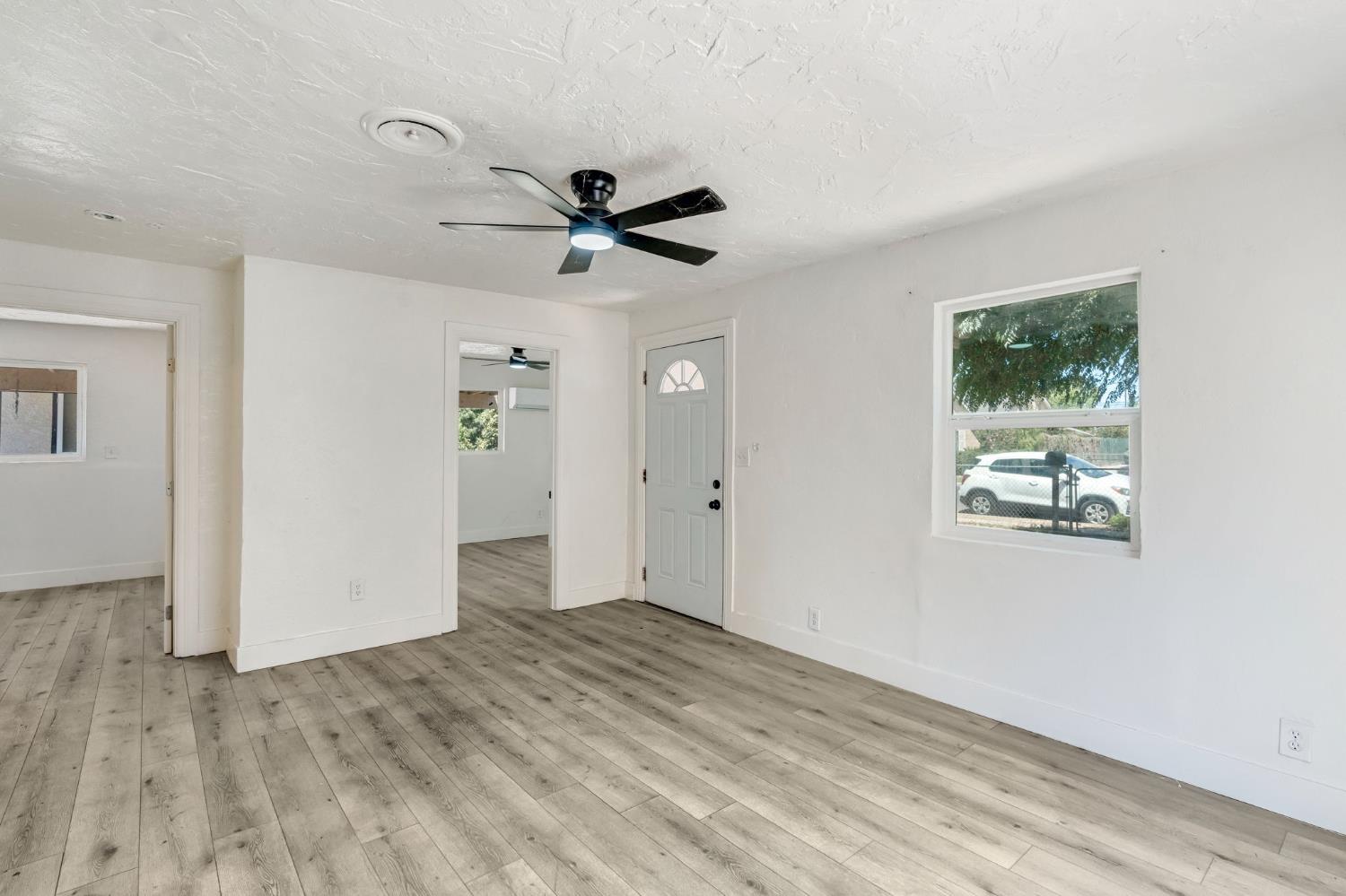 4758 E Montecito, Fresno, CA 93702