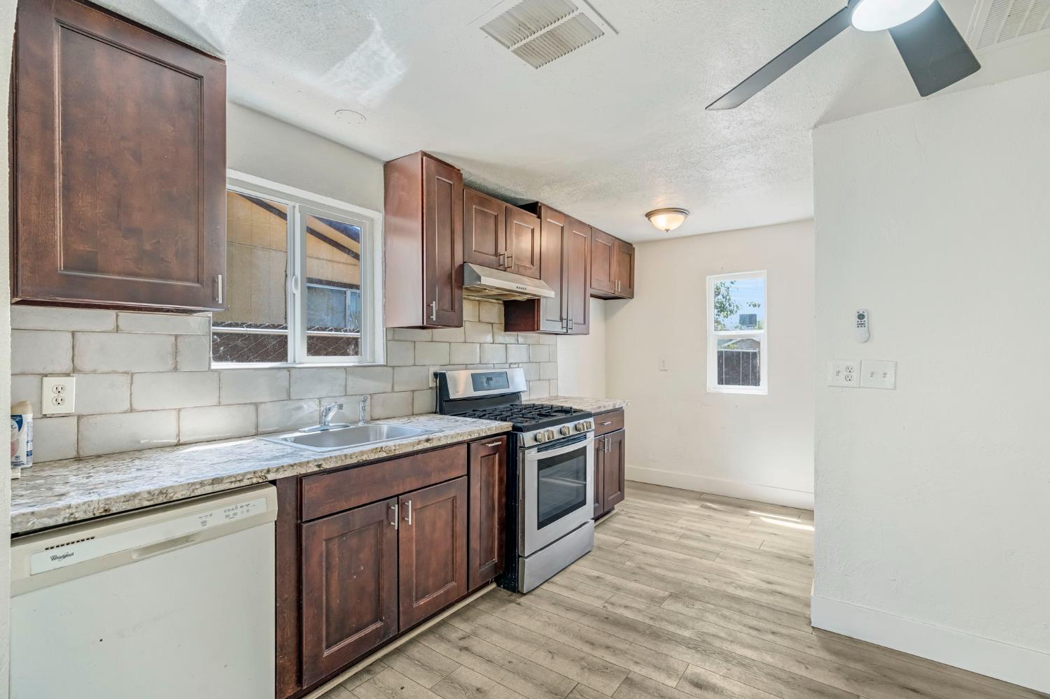 4758 E Montecito, Fresno, CA 93702