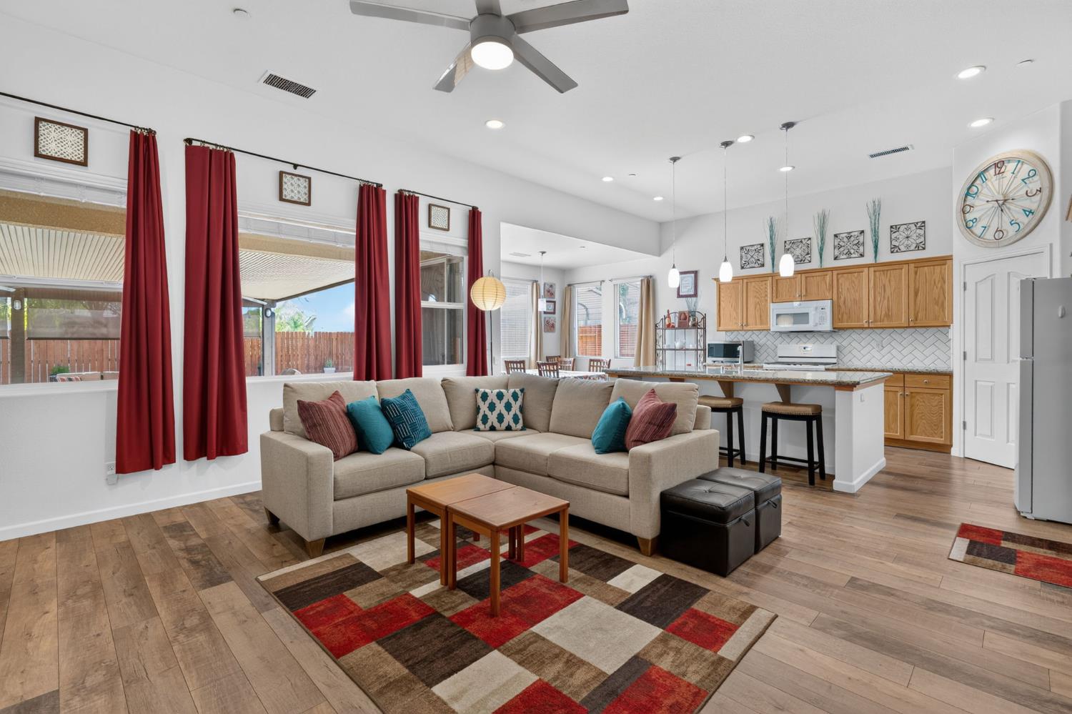 674 Agua Dulce Ave, Clovis, CA 93619
