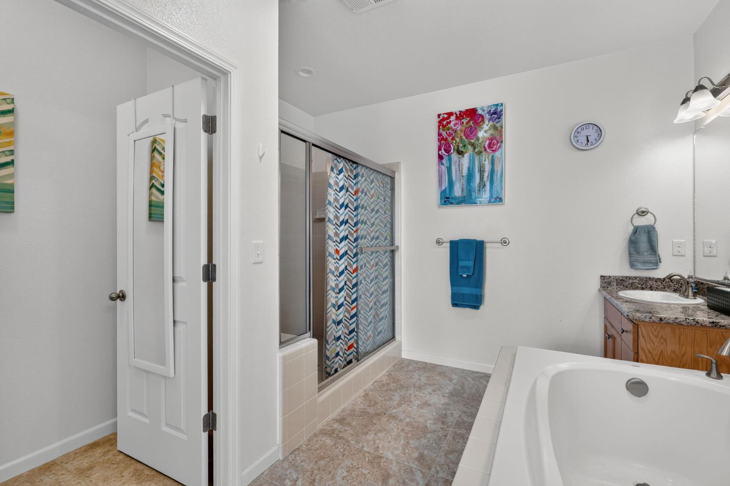 674 Agua Dulce Ave, Clovis, CA 93619