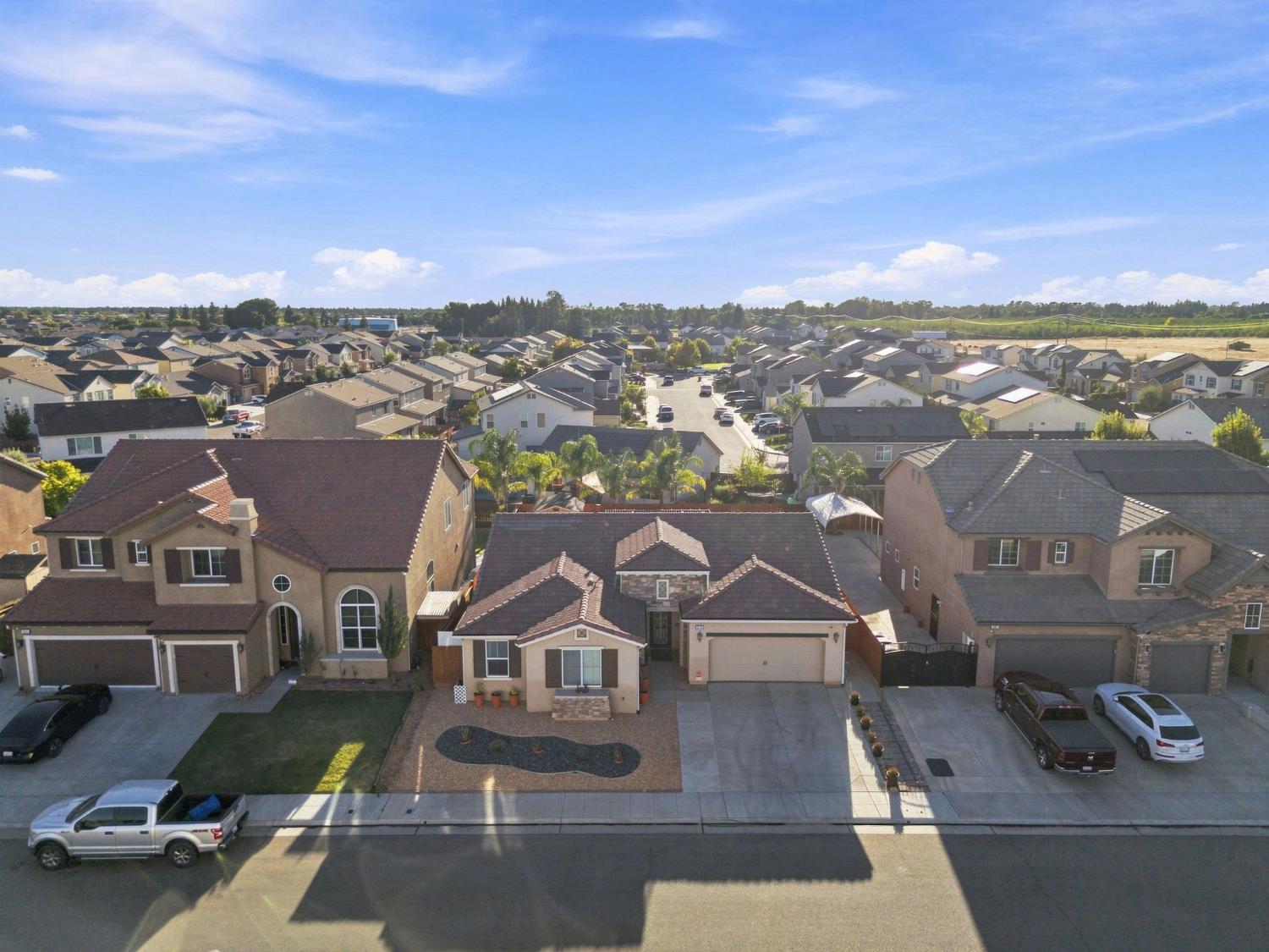 674 Agua Dulce Ave, Clovis, CA 93619