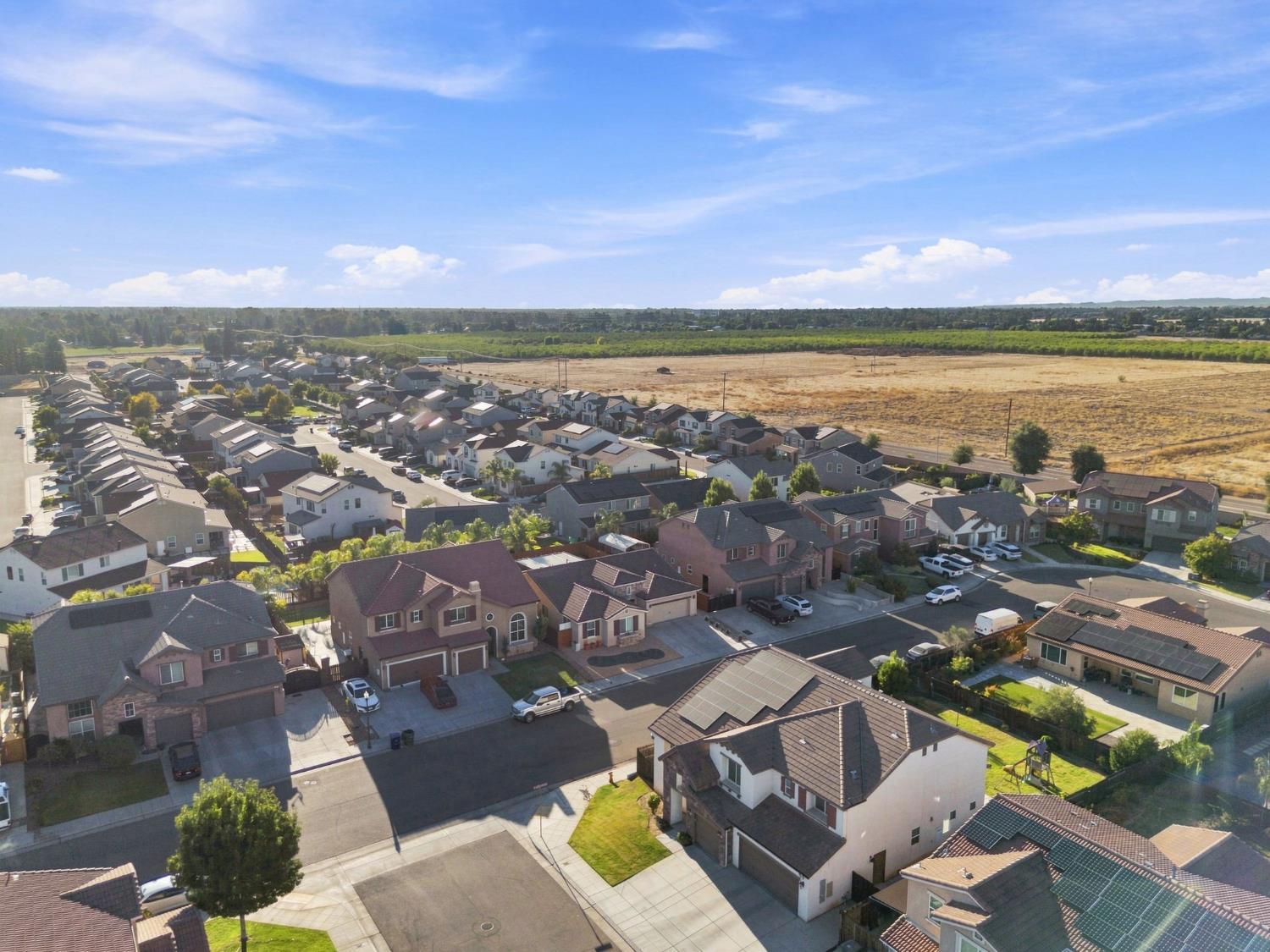 674 Agua Dulce Ave, Clovis, CA 93619