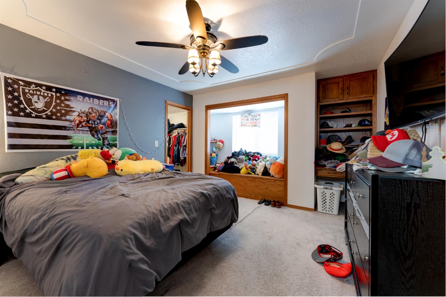 514 Balmoral Dr, Porterville, CA 93257