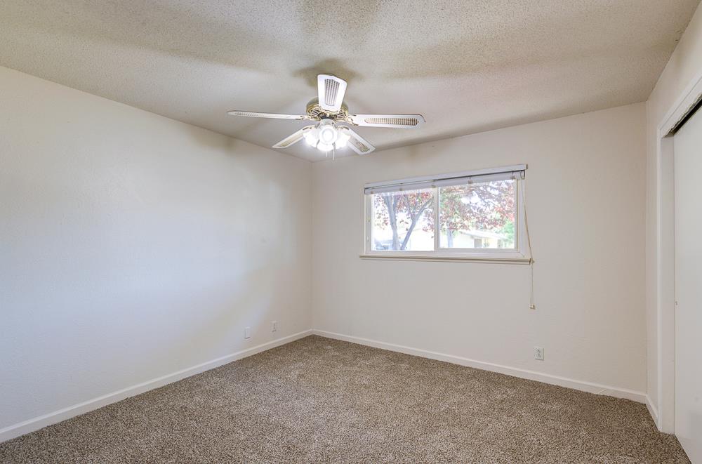 4935 E Heaton Ave, Fresno, CA 93727