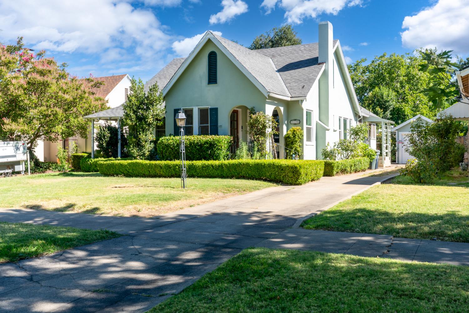 119 W 27th, Merced, CA 95340