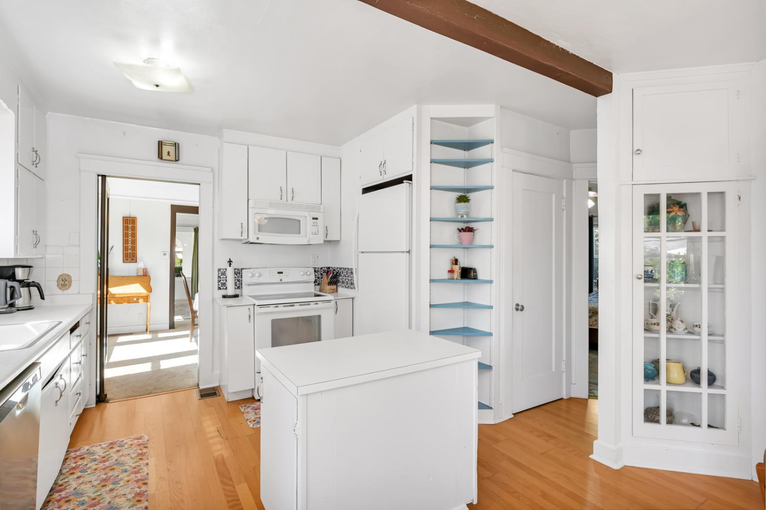 119 W 27th, Merced, CA 95340