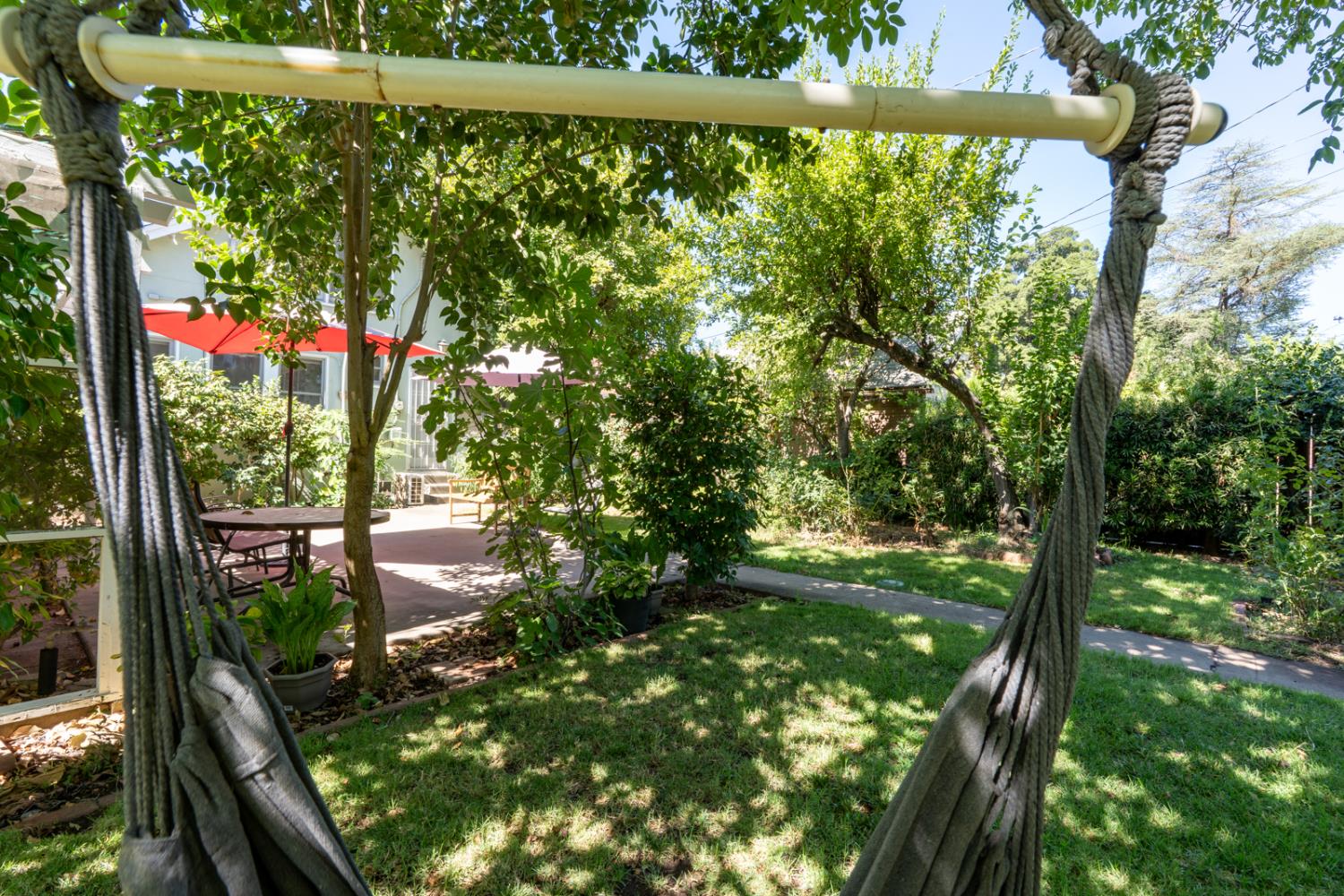 119 W 27th, Merced, CA 95340