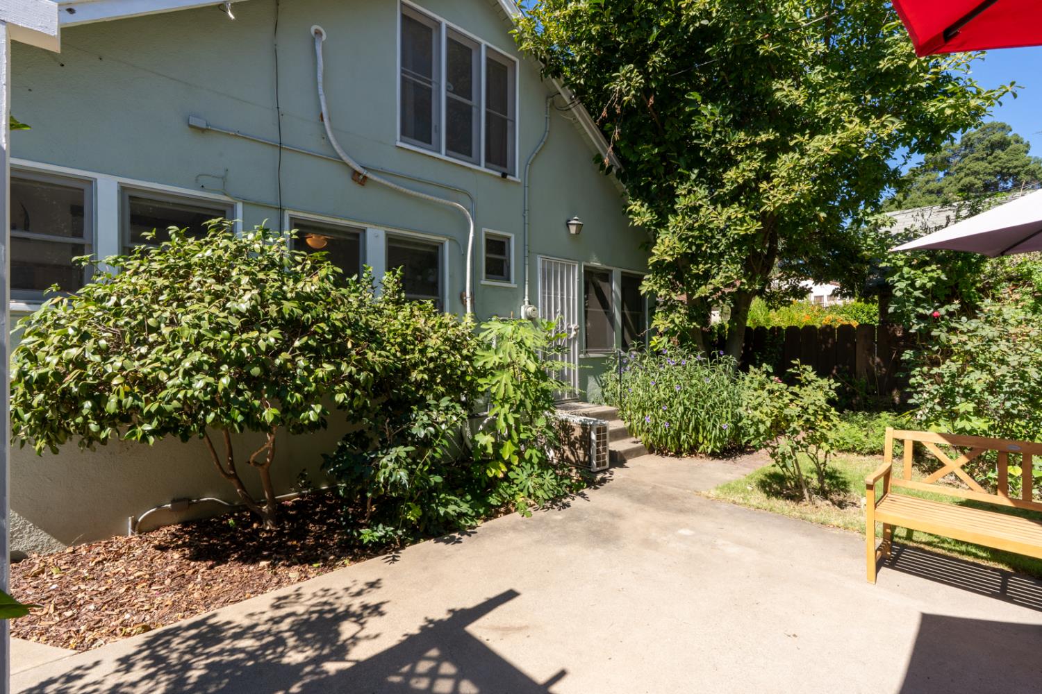 119 W 27th, Merced, CA 95340