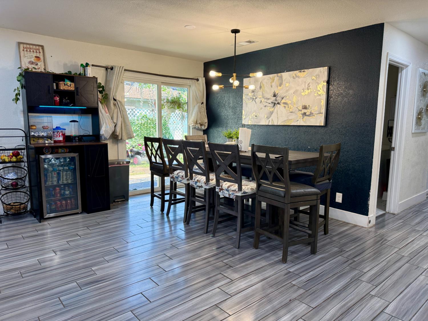2163 S Weller Ave, Fresno, CA 93706