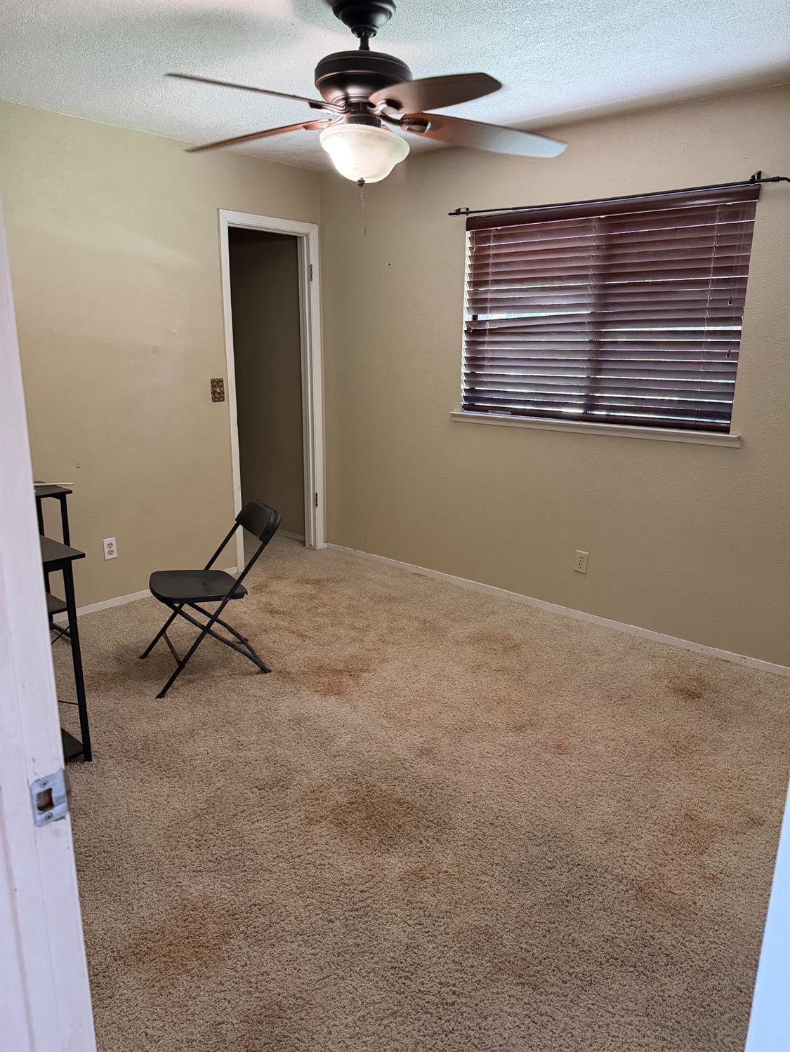 35303 Bonadelle Ave, Madera, CA 93636