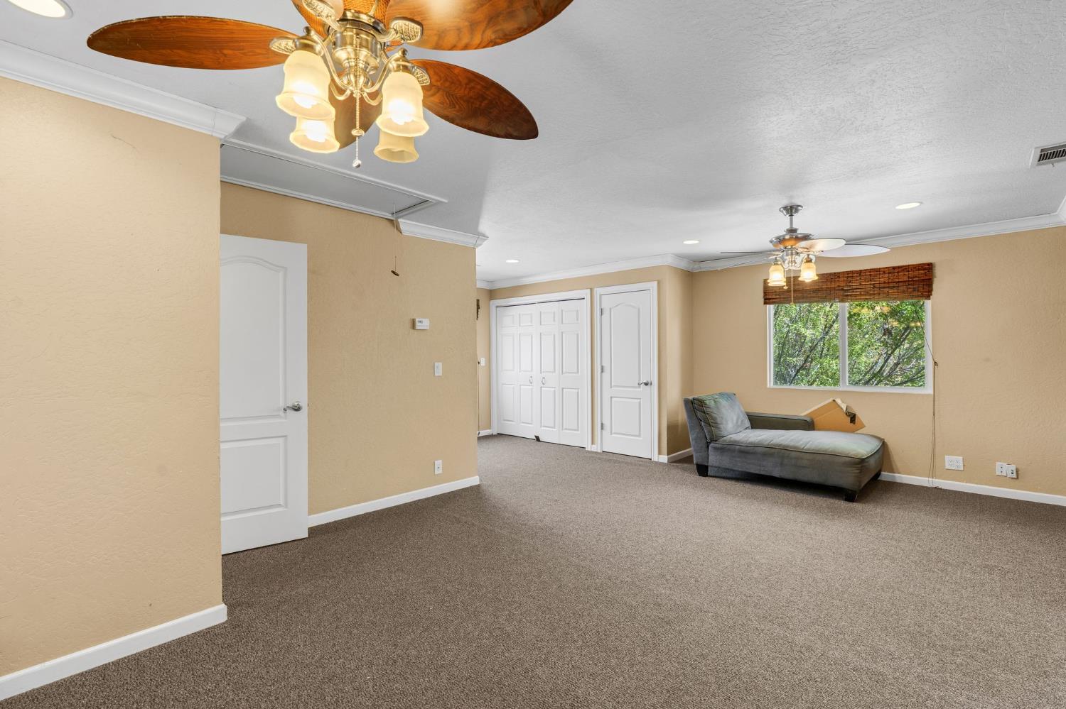 35303 Bonadelle Ave, Madera, CA 93636