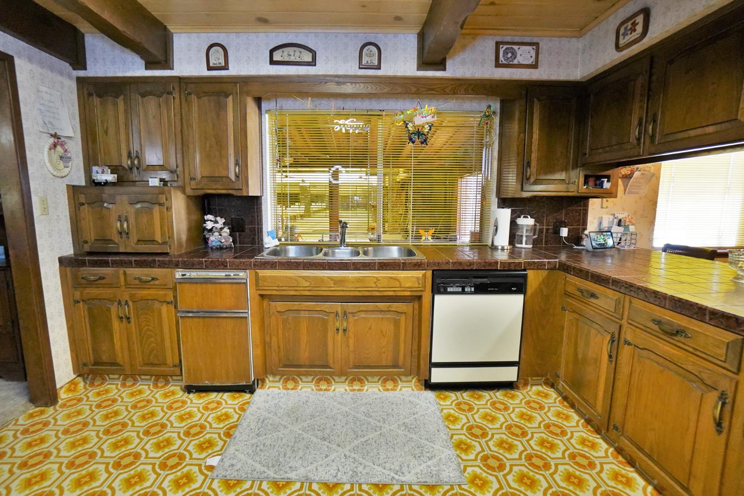 9356 22nd Ave, Lemoore, CA 93245