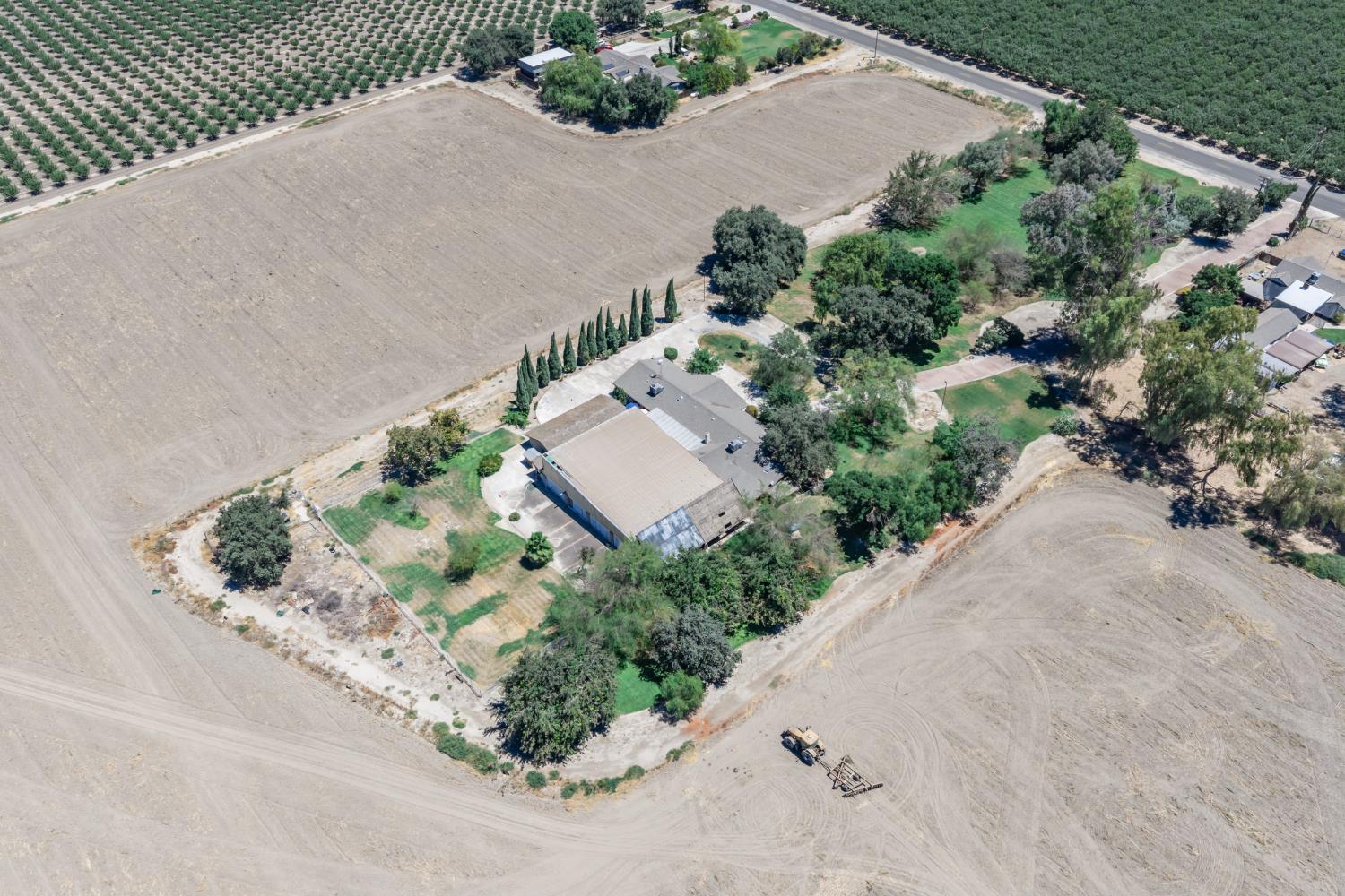 9356 22nd Ave, Lemoore, CA 93245