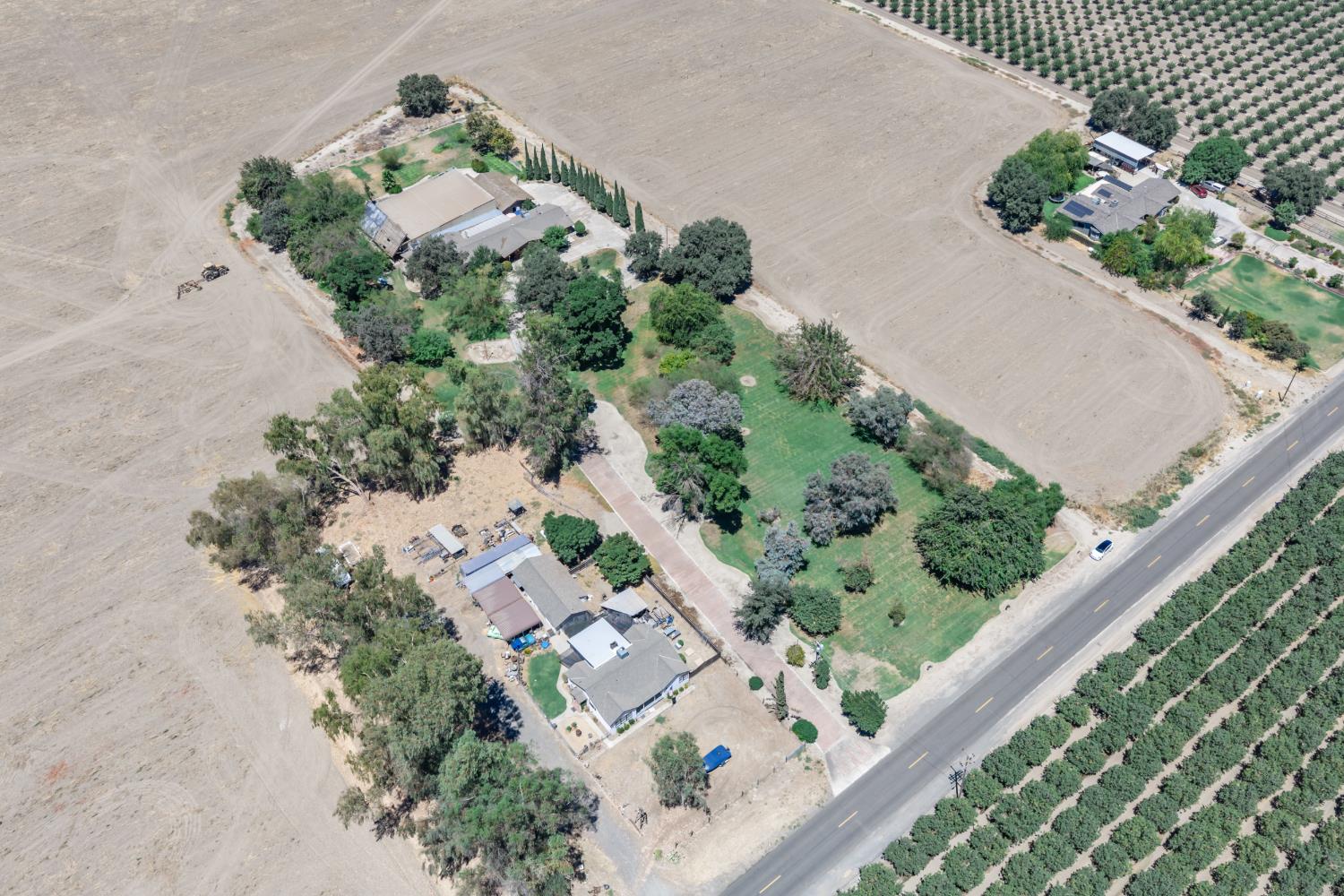 9356 22nd Ave, Lemoore, CA 93245