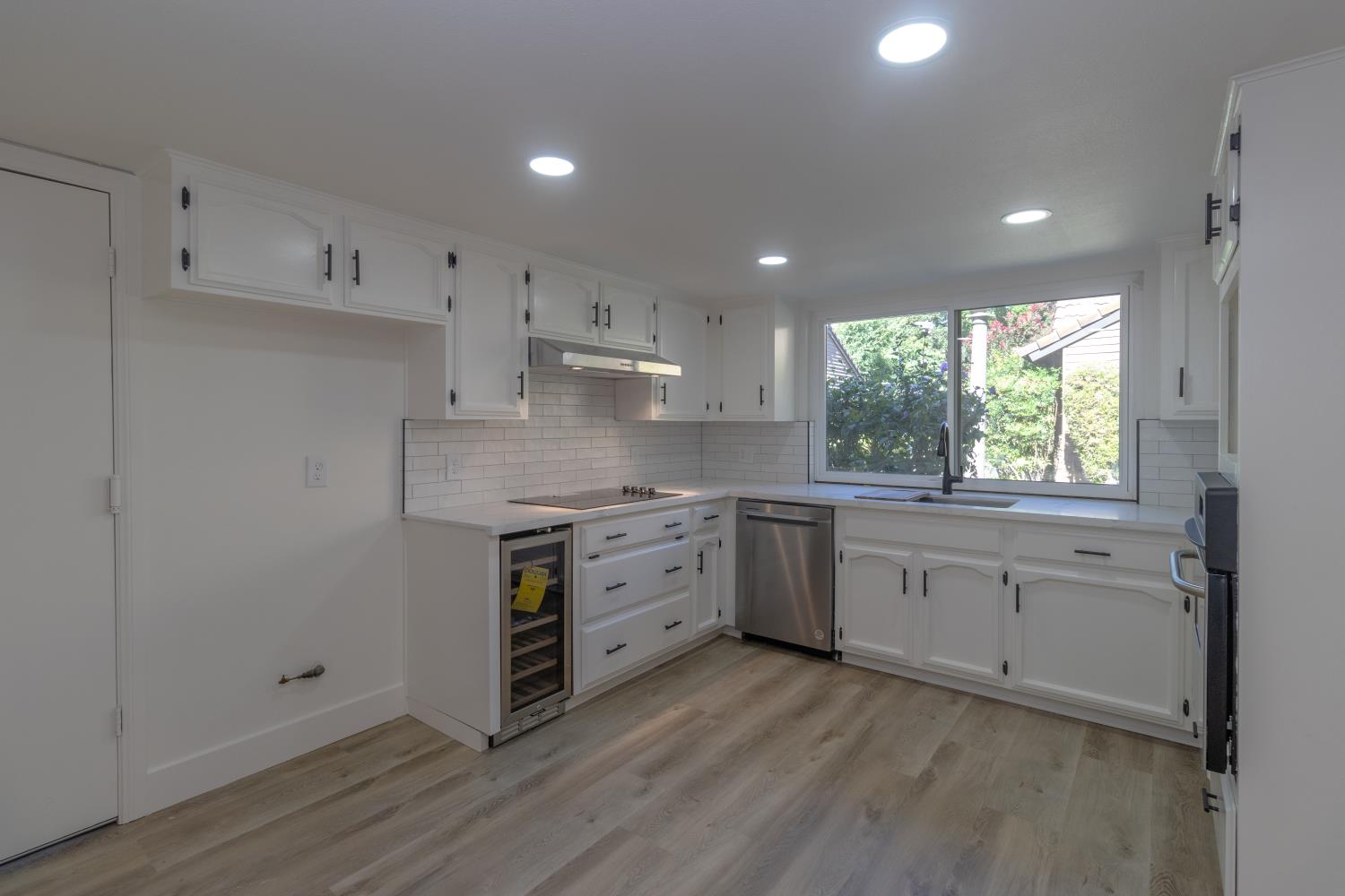 2131 W Barstow Ave, Fresno, CA 93711