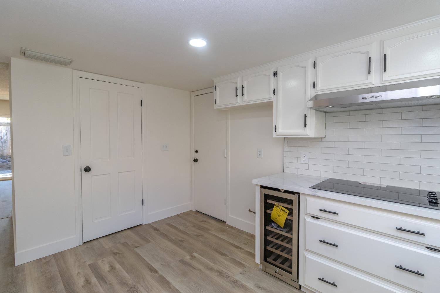 2131 W Barstow Ave, Fresno, CA 93711