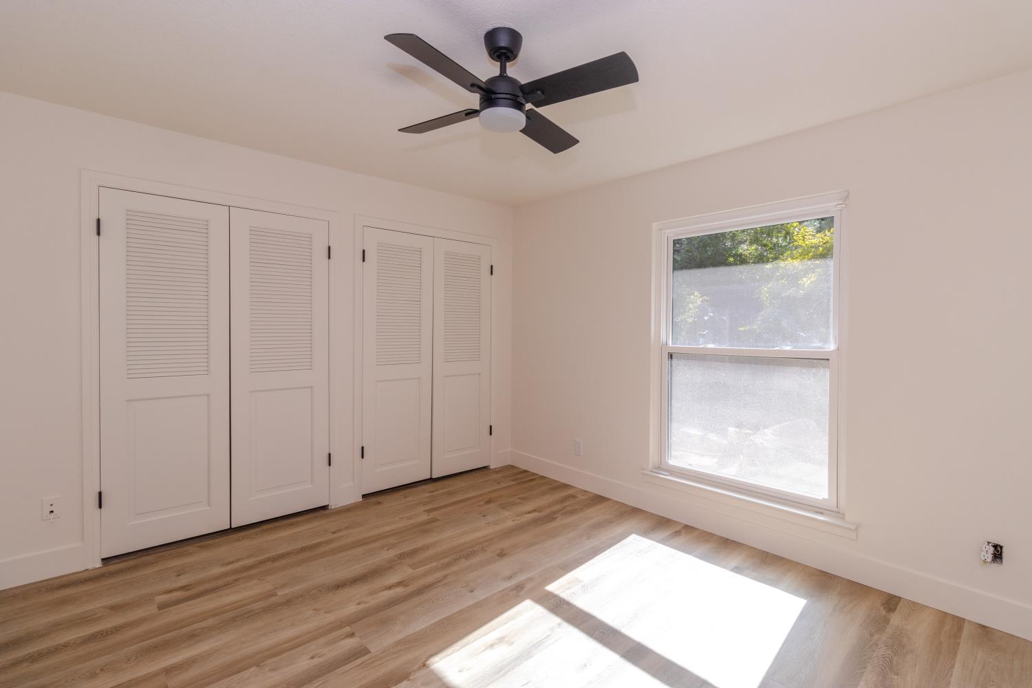 2131 W Barstow Ave, Fresno, CA 93711
