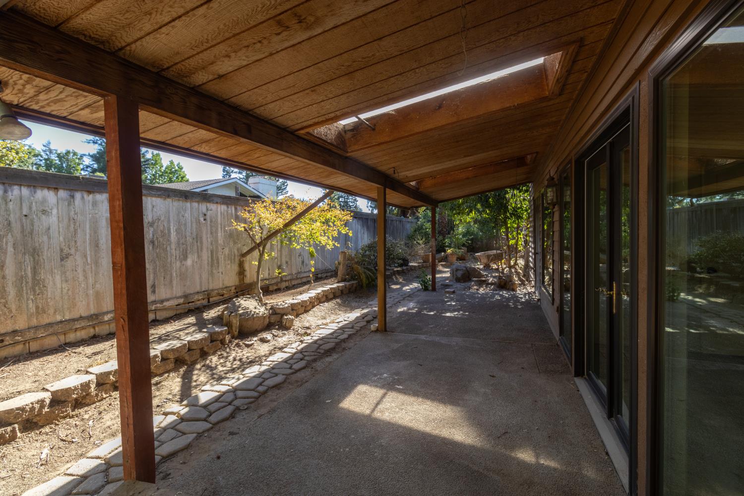 2131 W Barstow Ave, Fresno, CA 93711