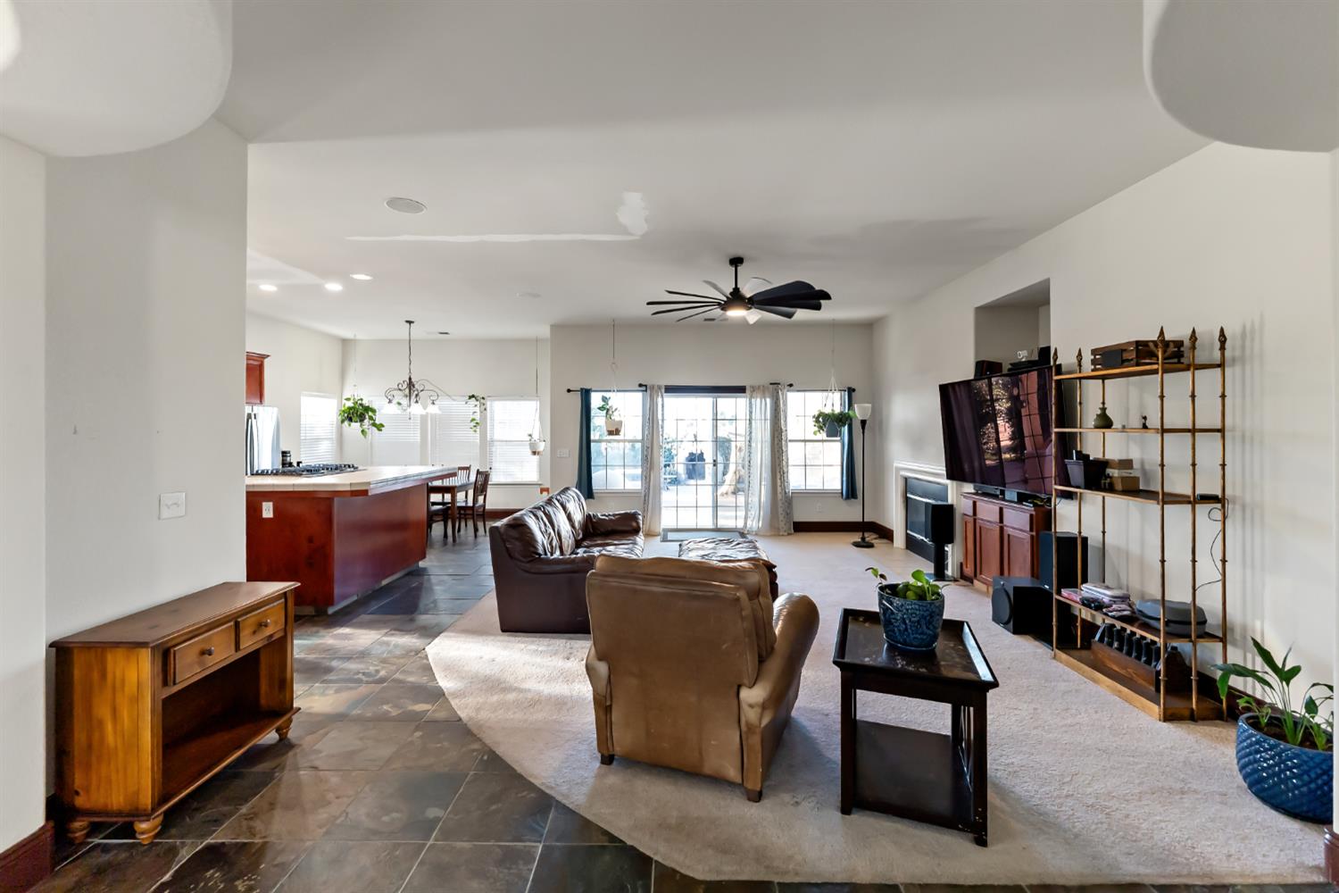 30047 Avenue 20, Madera, CA 93638